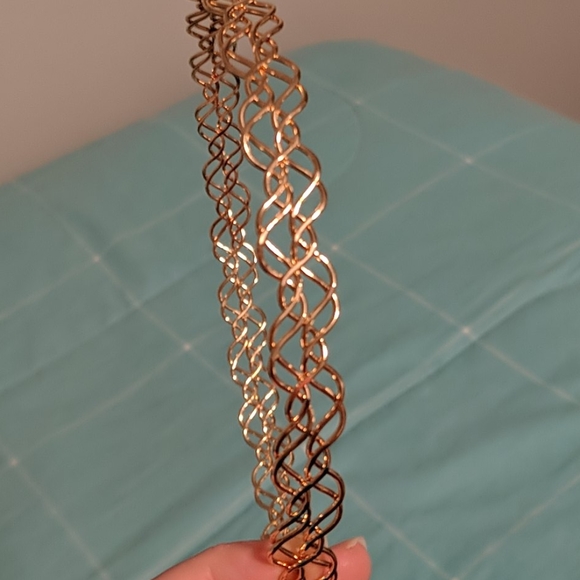 Gold headband - Picture 2 of 2